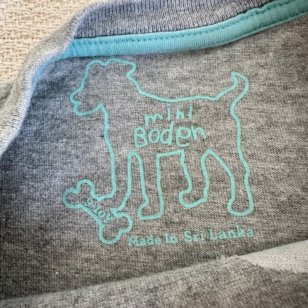 Mini Boden Applique T-Shirt with Colorful Target Design - Picture 2 of 3